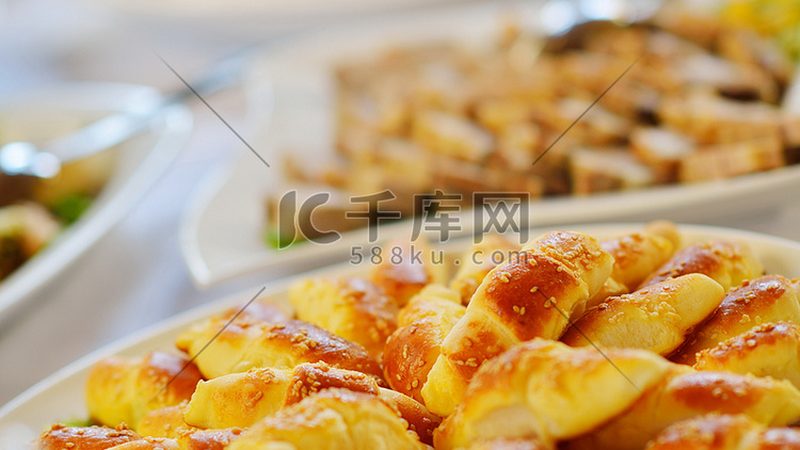 揭秘休闲食品批发市场：如何挑选优质厂家直销品牌